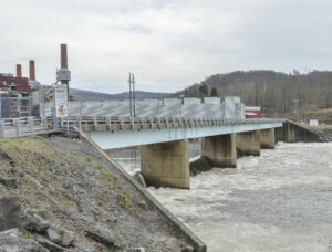 FOC spreads awareness, addresses concerns about dam project
